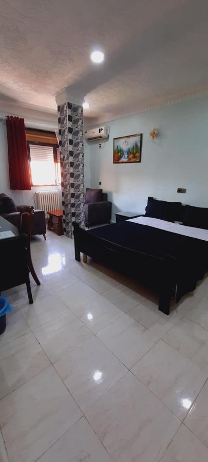 Hôtel résidence el Mahdi Batna Esterno foto